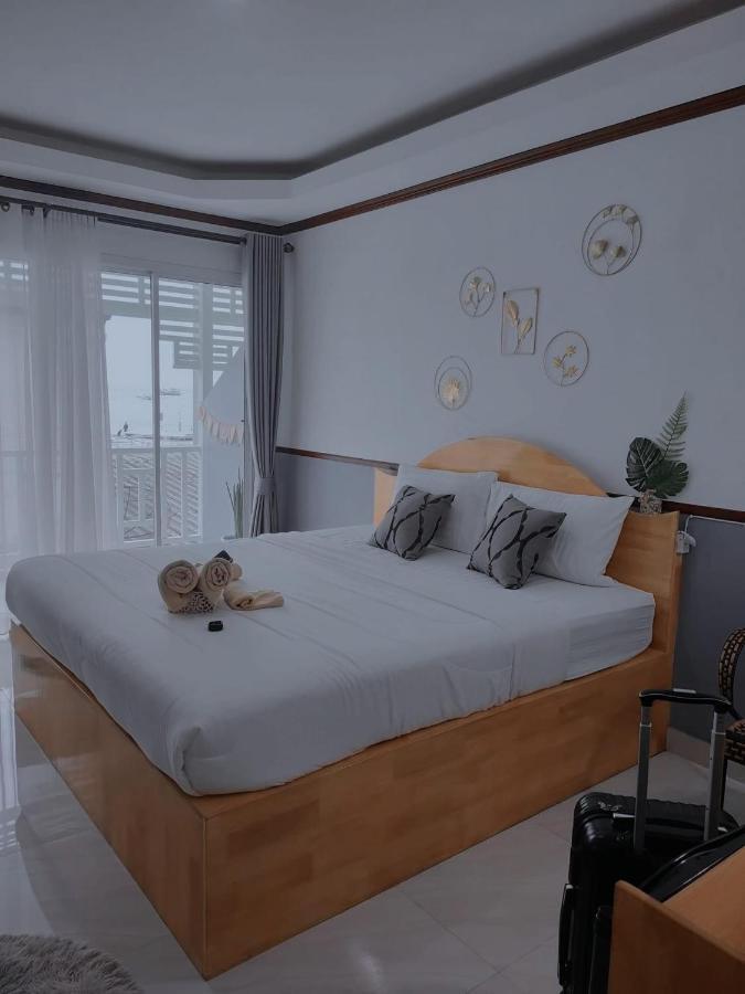 Baan Tipsukon Bed & Breakfast Ko Lan Exterior photo